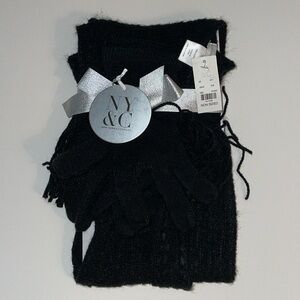 Black scarf and gloves set, Never used, NTW